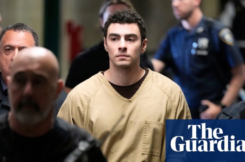  Manhattan judge delays Luigi Mangione federal trial by one month | New York