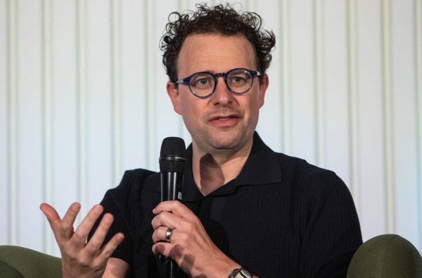  Anthropic Exec Says Culture Lets Staff ‘Just Argue With Dario’