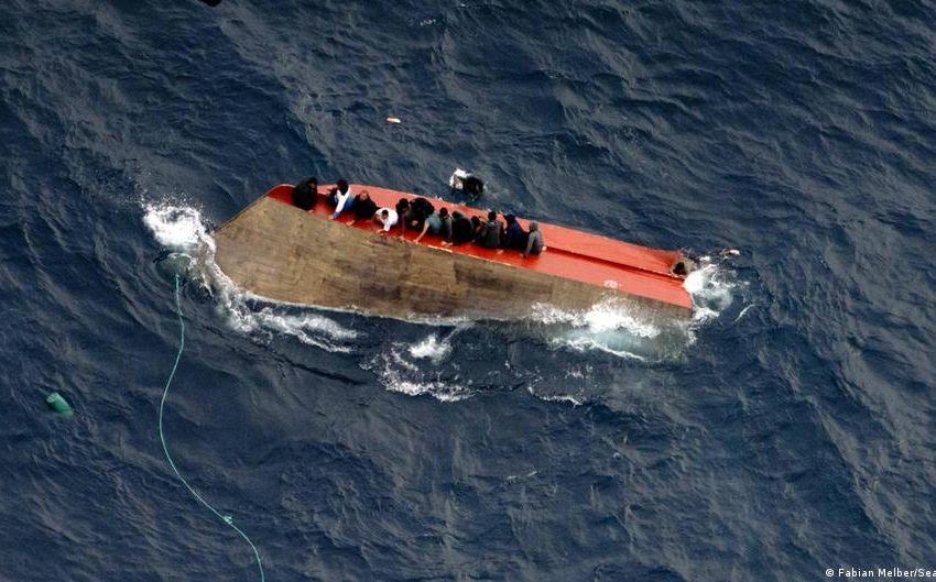  Dozens missing after migrant boat capsizes in Mediterranean