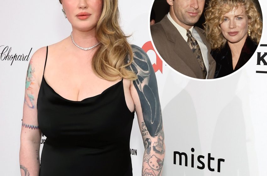  Ireland Baldwin Reacts to Kim Basinger’s Alec Baldwin Shoutout