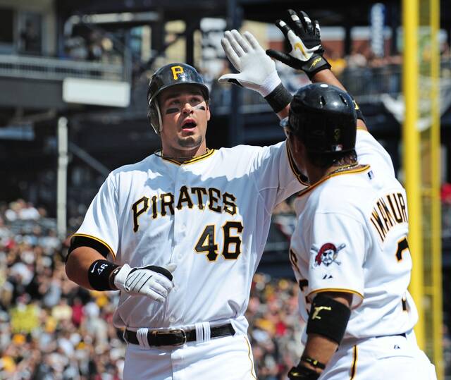 9449504_web1_gtr-starkey5-040426