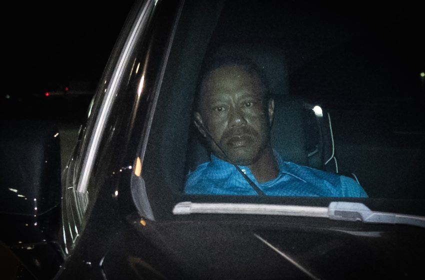  A Very Sweaty Tiger Woods Called Donald Trump After His Car Wreck