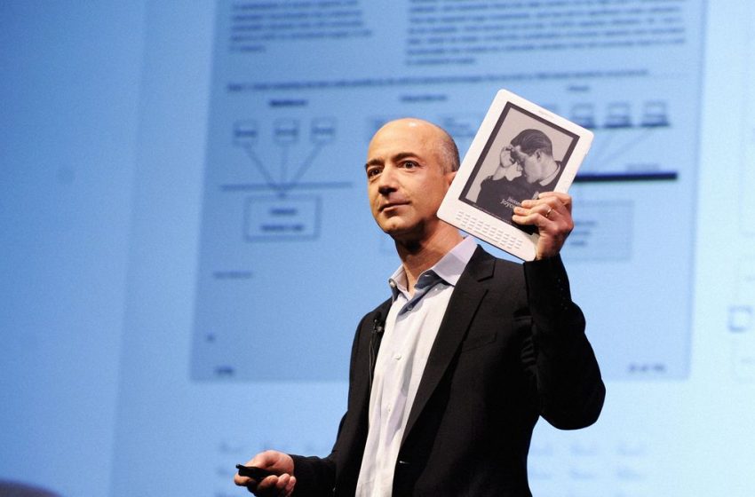  Amazon Pulls Support for Perfectly Fine Older Kindles