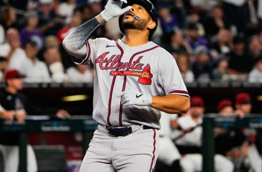  Braves bats wallop Diamondbacks in 17-2 blowout victory