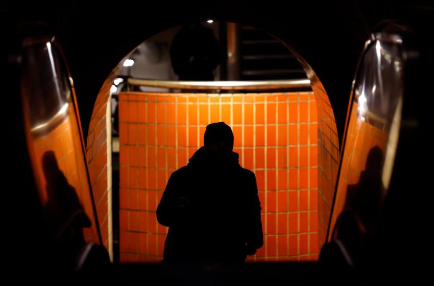  Cold and allergy season collide: which do you have?