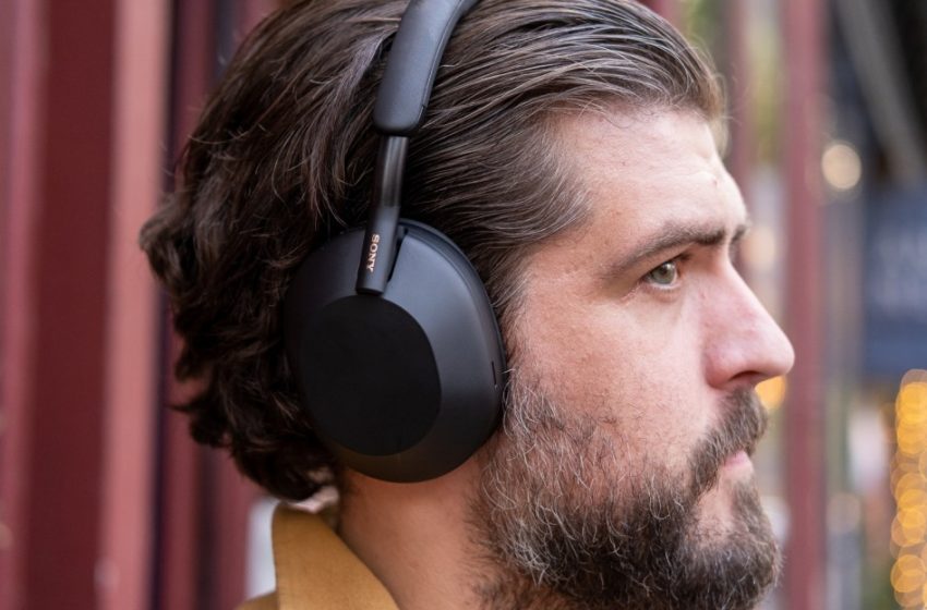  Sony’s WH-1000XM5 headphones are $243 during Amazon Big Spring Sale