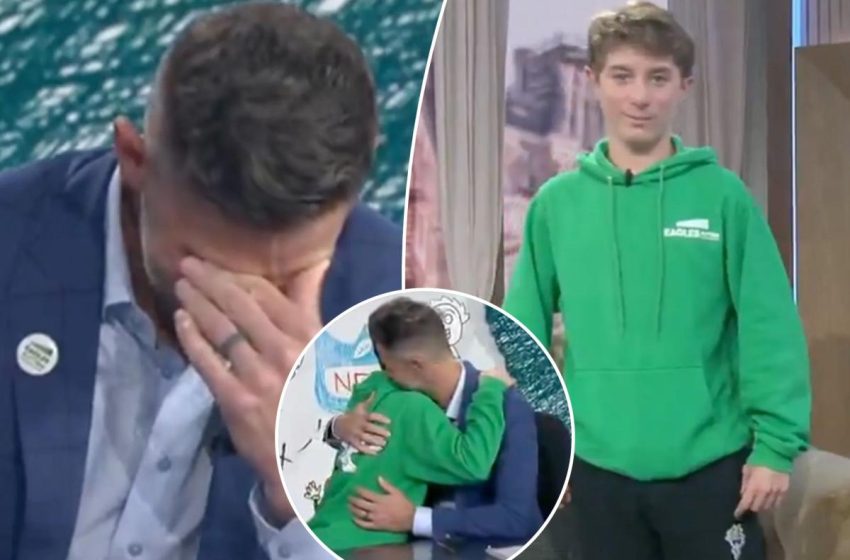  Dan Orlovsky cries on air as autistic son brightens ESPN broadcast