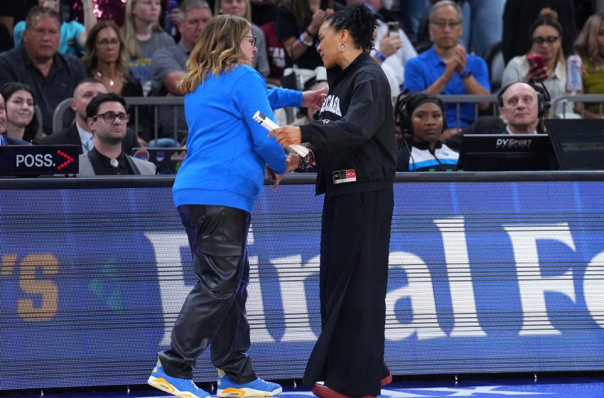  Dawn Staley, Cori Close and the next mountain to climb