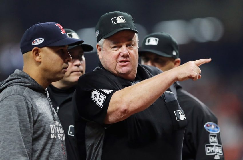  Former umps watch their brethren deal with ABS and feel sympathy, pain