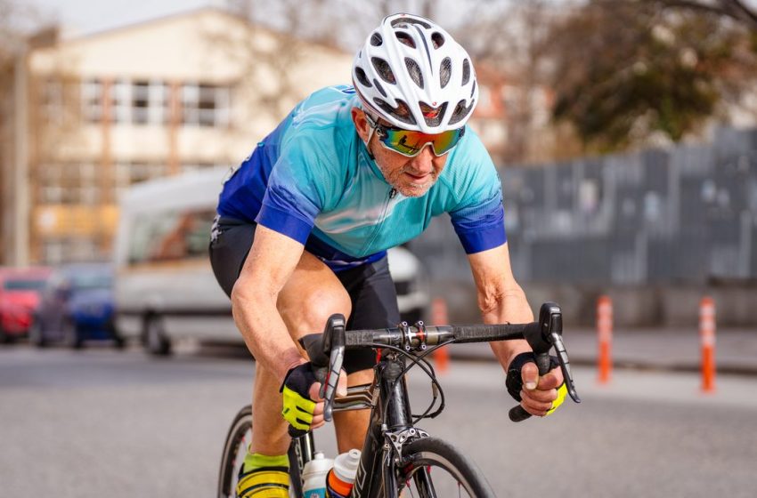  5 things a cardiologist and a British Masters track champion want every cyclist to know about heart health