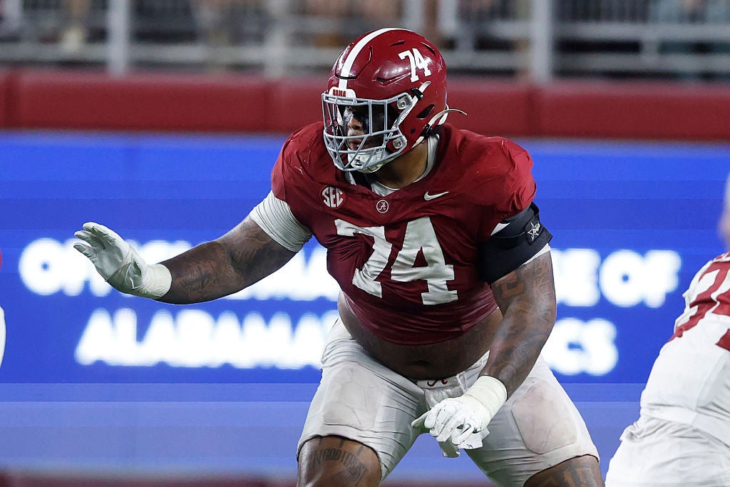 TUSCALOOSA, ALABAMA - NOVEMBER 15: Kadyn Proctor #74 of the Alabama Crimson Tide blocks out during the fourth quarter of a football game against the Oklahoma Sooners at Bryant Denny Stadium on November 15, 2025 in Tuscaloosa, Alabama. (Photo by Butch Dill/Getty Images)