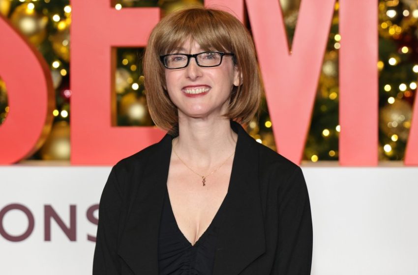  ‘The Housemaid’ Author Reveals True Identity