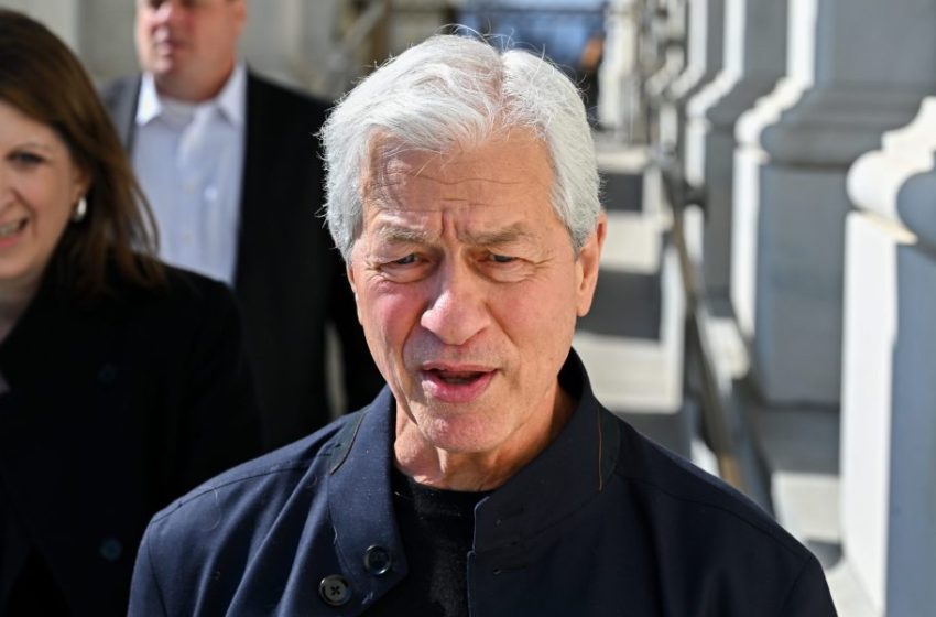  Jamie Dimon: The U.S. had a ‘home run’ on national debt; the next best option is crisis management