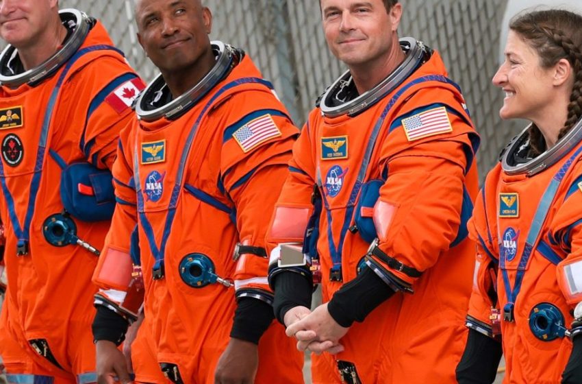  Artemis II’s astronauts are on their way home—a six-figure salary but no overtime or hazard pay awaits them back on Earth