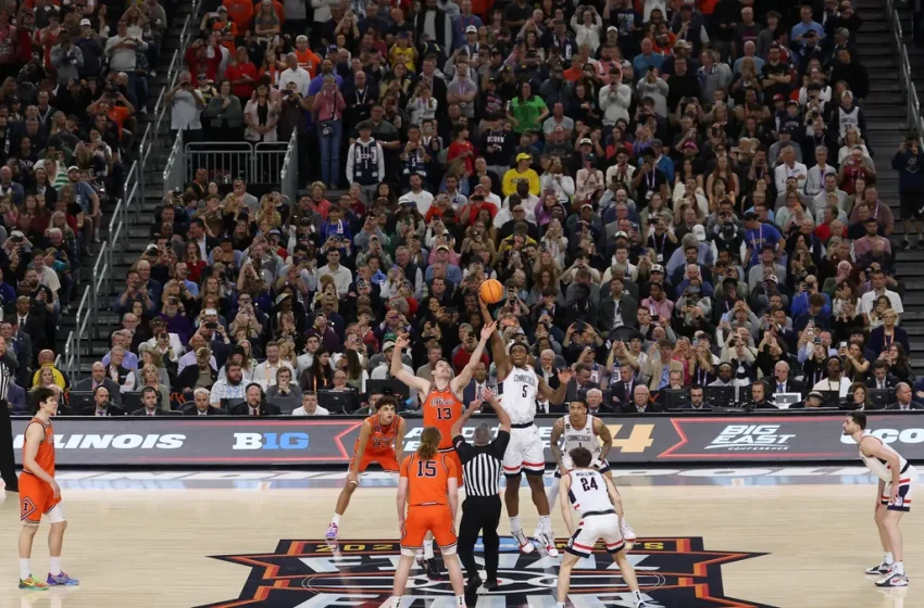  Illinois vs UConn, title‑game pressure. See photos – USA Today
