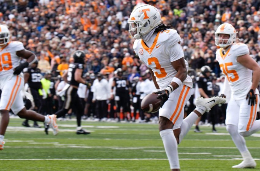  Jermod McCoy boosts his odds of going No. 10 to the Bengals