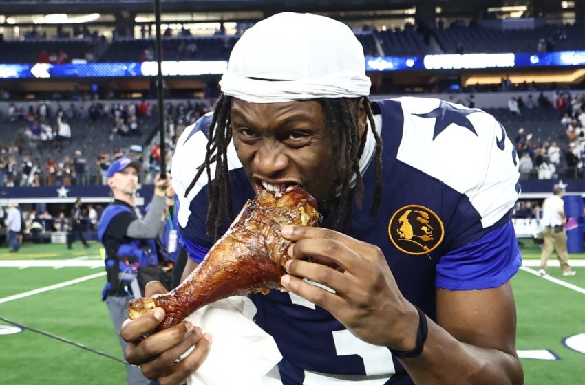  Jerry Jones tries to get George Pickens to ditch his agent