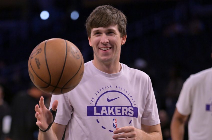  Lakers’ Austin Reaves suffers Grade 2 oblique strain, out for remainder of season, at least