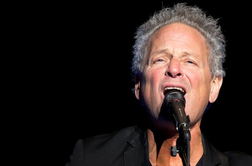  Lindsey Buckingham attacked by woman in Santa Monica – NBC Los Angeles