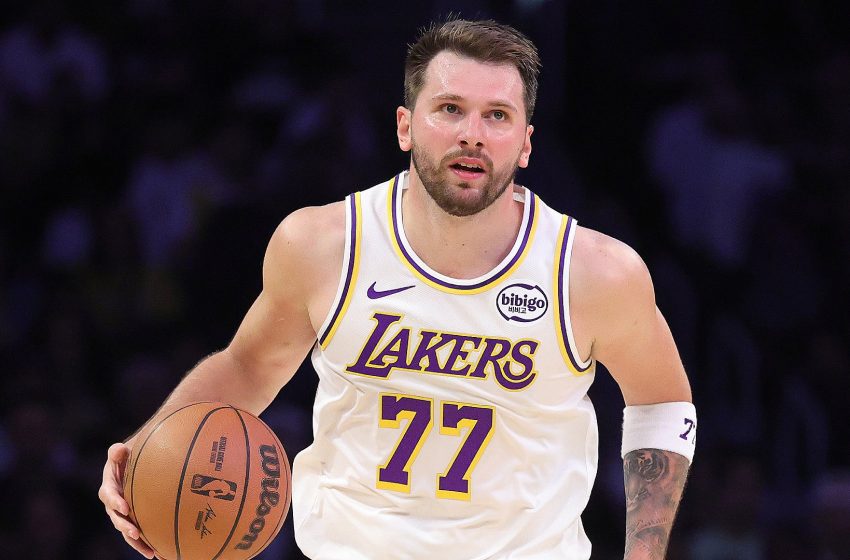  Luka Dončić out for remainder of regular season with left hamstring strain