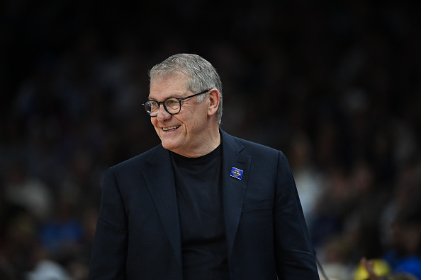  Michael Wilbon Left Disgusted By ‘Classless’ Geno Auriemma