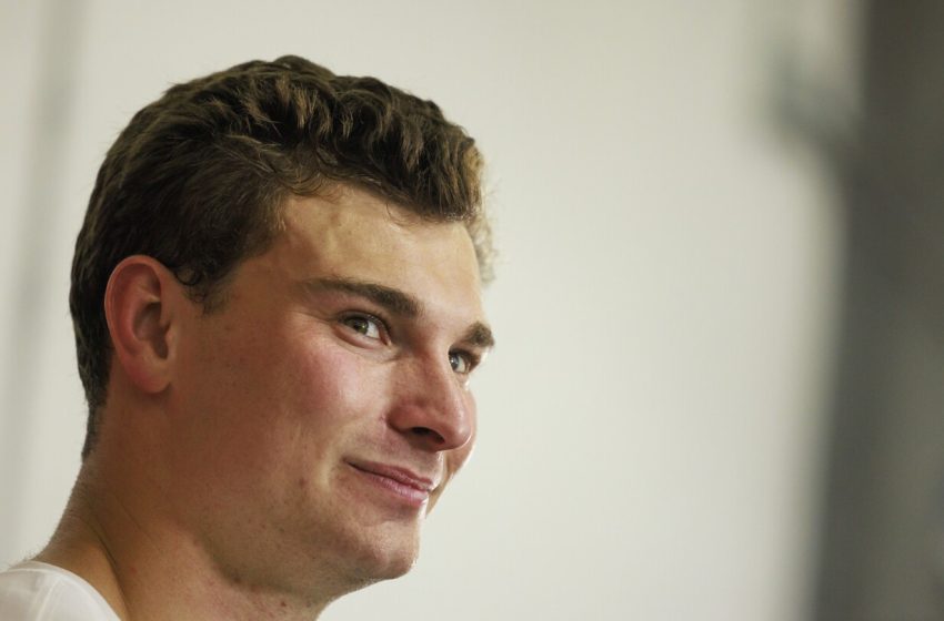  Report: Fernando Mendoza to visit Raiders on Tuesday