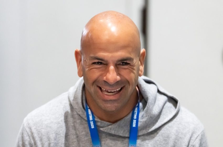  Robert Saleh: Liam Coen and I have put last season’s issue behind us