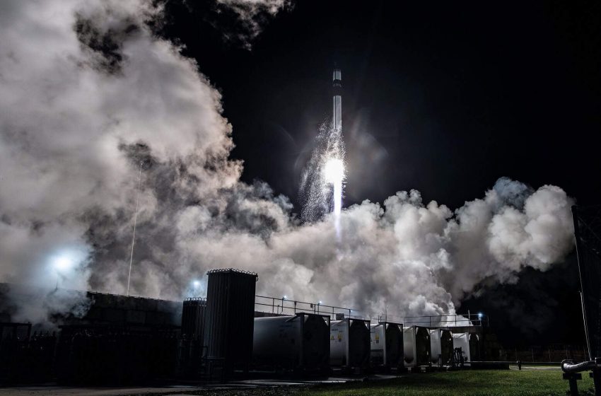  SpaceX IPO Fever Hits – Here’s the One Space Stock You Should Buy Now