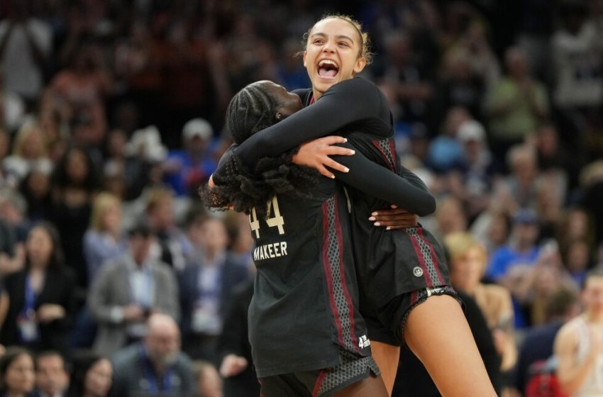  South Carolina’s back in the NCAA championship game, setting up a showdown with newcomer UCLA