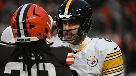  Steelers’ Mike McCarthy Mistakenly Slipped Up Giving Away Aaron Rodgers’ Critical Decision