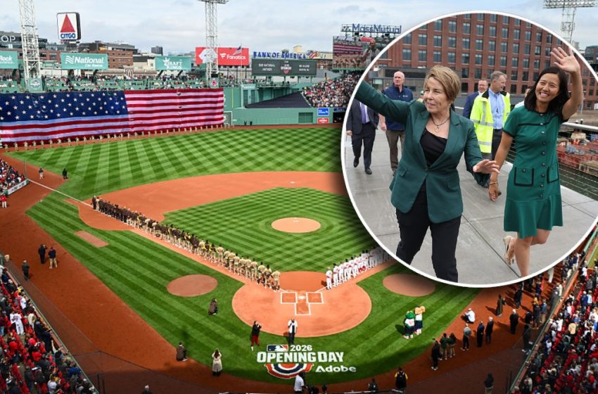  Super Lib Politicians Get Booed Out Of The Building At Red Sox Home Opener
