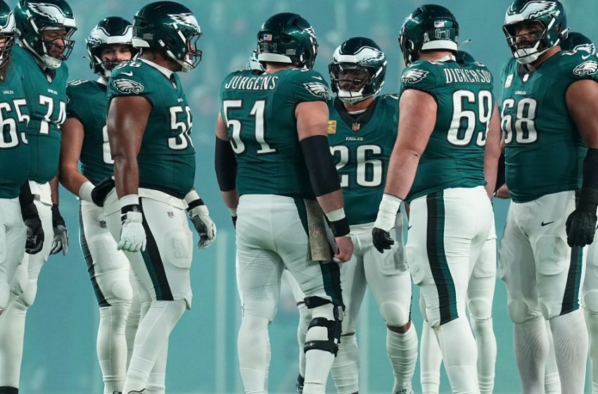  The Eagles have bigger problems than trying to trade A.J. Brown