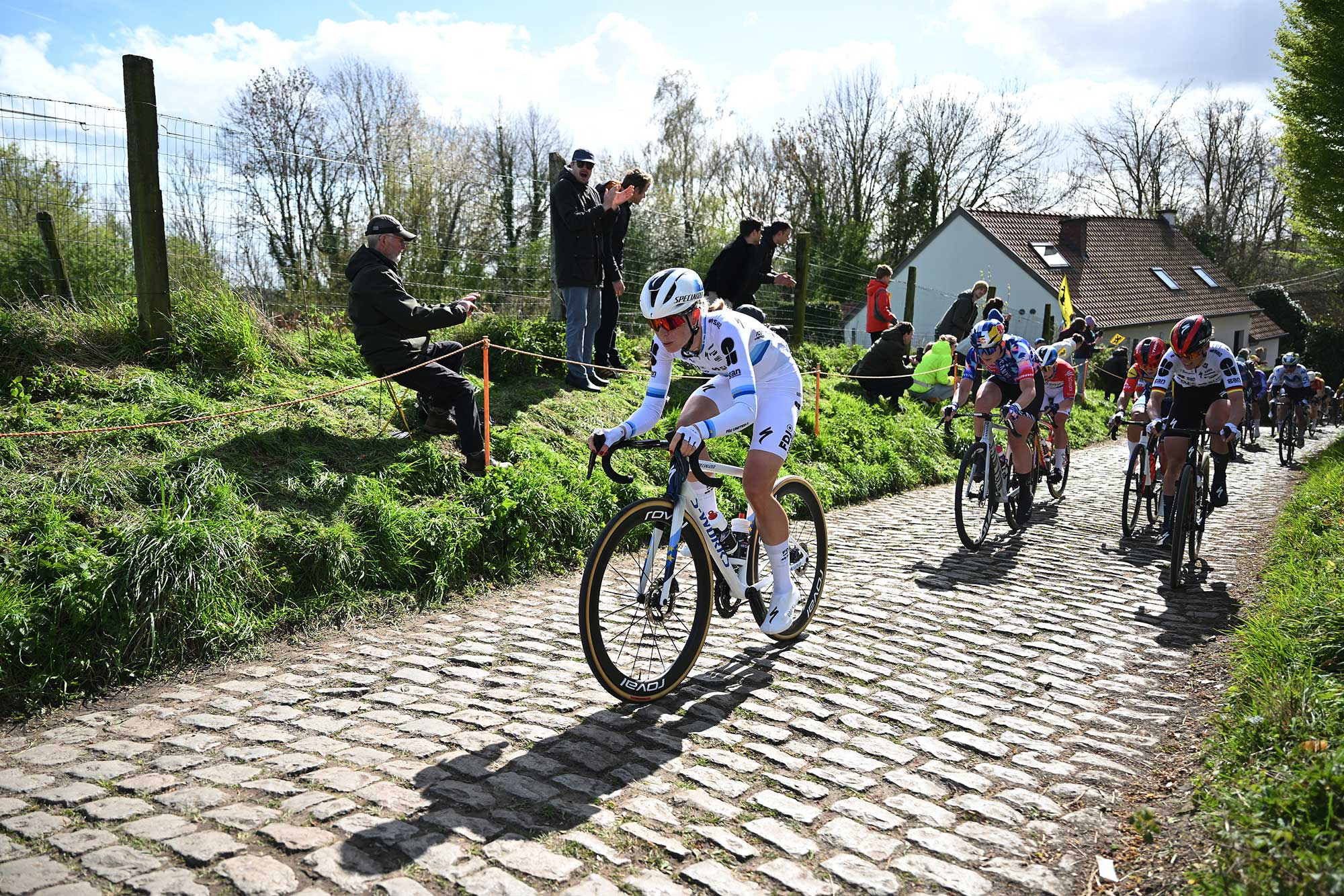 OUDENAARDE, BELGIUM - APRIL 05: Demi Vollering of Netherlands and Team FDJ United - SUEZ competes during the 23rd Tour of Flanders 2026 - Ronde van Vlaandere - Women's Elite a 164.1km one day race from Oudenaarde to Oudenaarde / #UCIWWT / on April 05, 2026 in Oudenaarde, Belgium. (Photo by Luc Claessen/Getty Images)