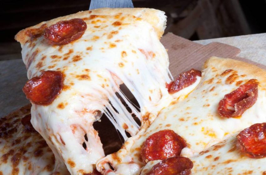  50-year-old pizza chain closes all restaurants, files Chapter 7