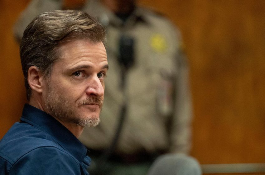  Doctor found guilty of trying to kill his wife during cliffside hike in Hawaii