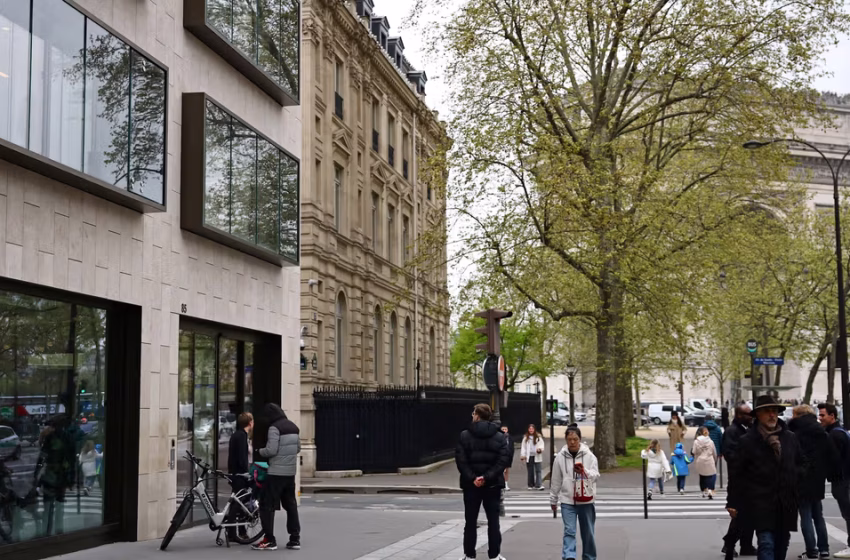  Goldman Paris under police watch after bomb threat linked to Iran group