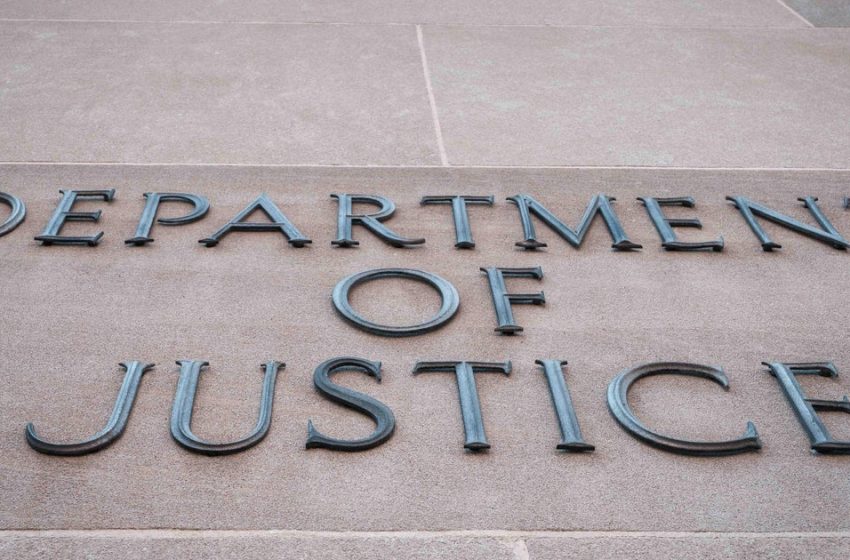  White House is expected to shake up more leadership roles at Justice Department, sources say