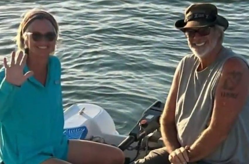  See the messages Brian Hooker sent his friend after wife’s disappearance in the Bahamas: “The wind blew me away”