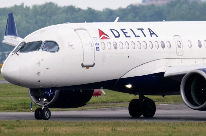  Delta Becomes Third Airline to Hike Bag Fees as the Iran War Makes Jet Fuel More Expensive