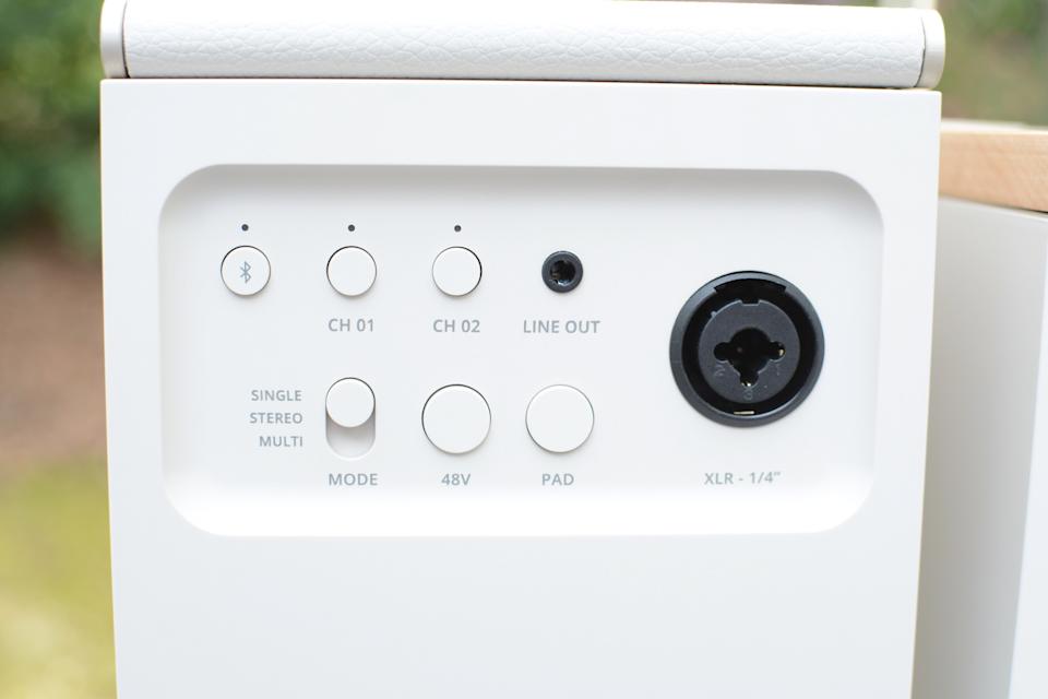 The input panel on the Elie 6