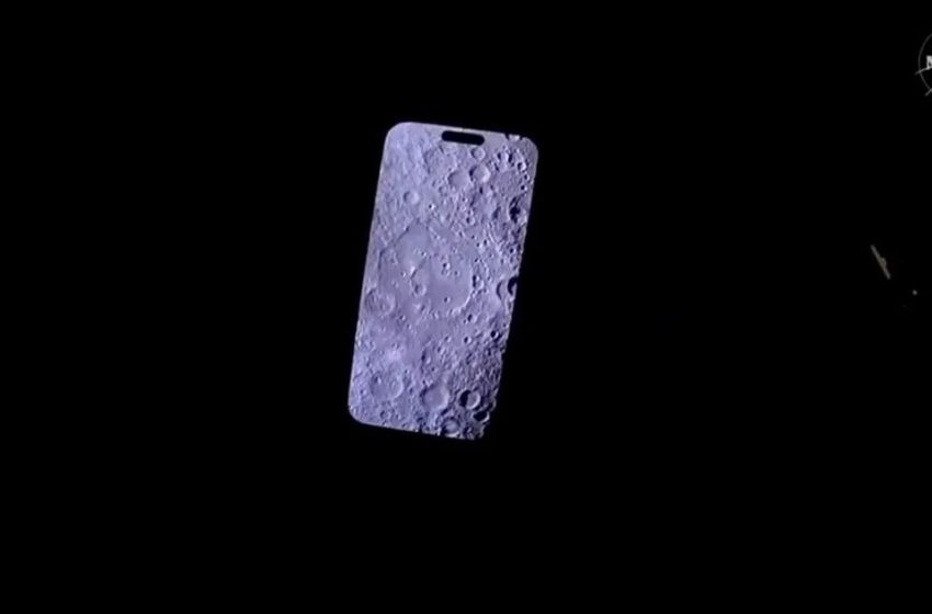  Artemis 2 moon astronauts capture space history — on their iPhones