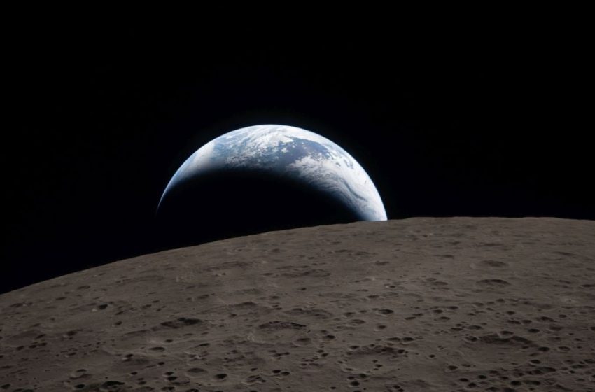  The Artemis II Crew Has Sent Back Stunning Images From The Far Side of The Moon : ScienceAlert