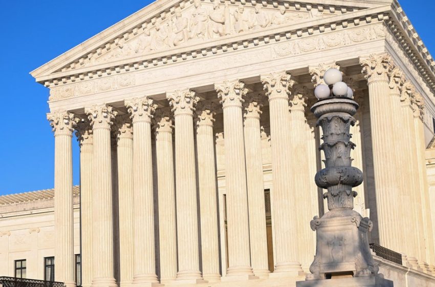  Trump planning to attend Supreme Court arguments in high-stakes birthright citizenship case, White House says