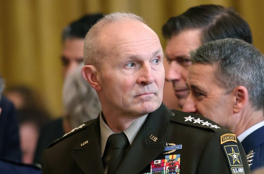  Hegseth ousts Army Chief of Staff Gen. Randy George