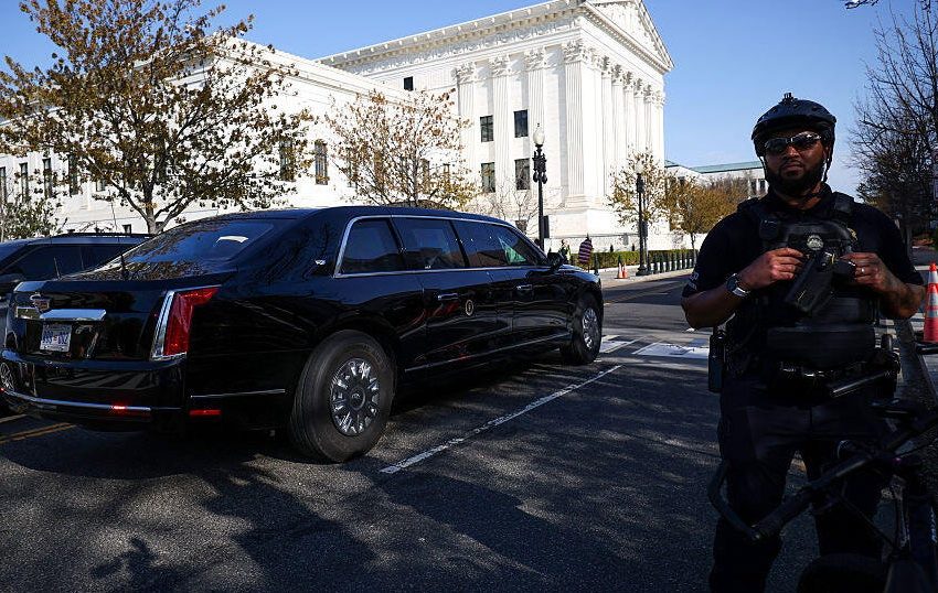  Listen Live: Supreme Court hears arguments in birthright citizenship case, with Trump attending