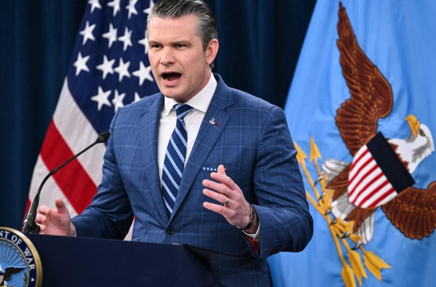  Watch Live: Pete Hegseth, Dan Caine holding press briefing after Trump agrees to 2-week ceasefire with Iran
