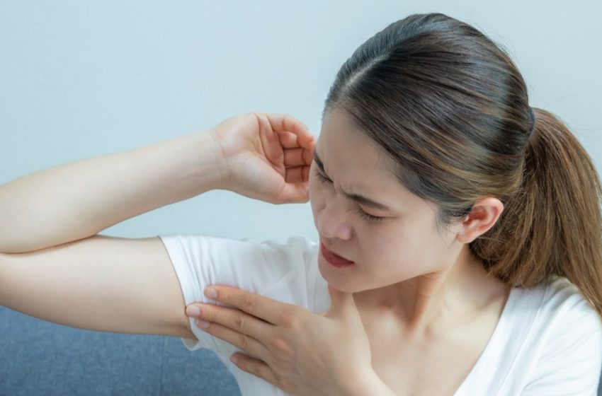  11 Common Causes of Itchy Armpits and When To See a Doctor