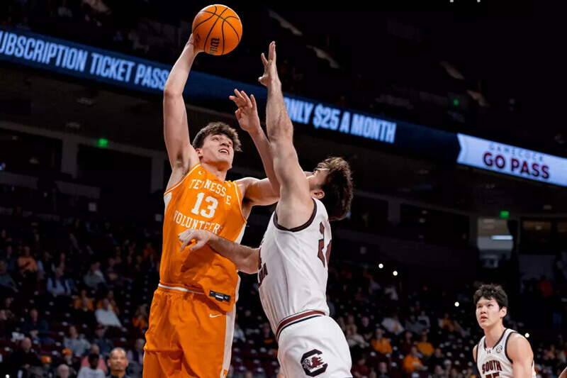  IU basketball transfer portal player profile: Tennessee center J.P. Estrella – Inside the Hall