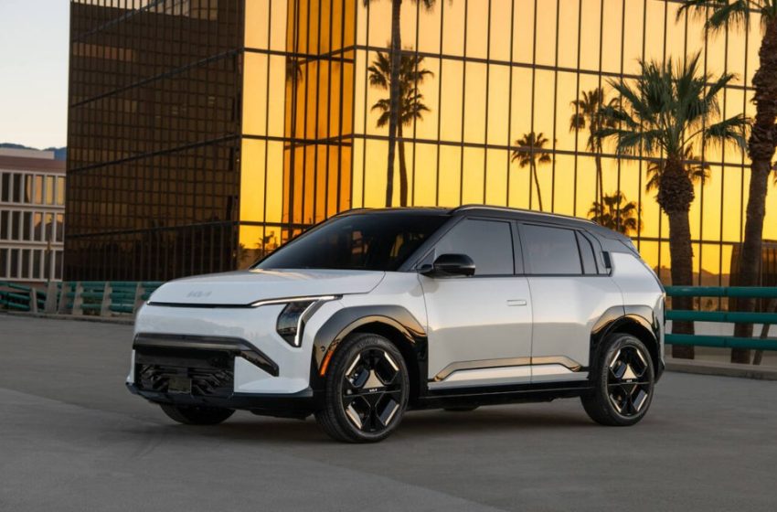  Kia’s compact EV3 is coming to the US this year, with 320 miles of range