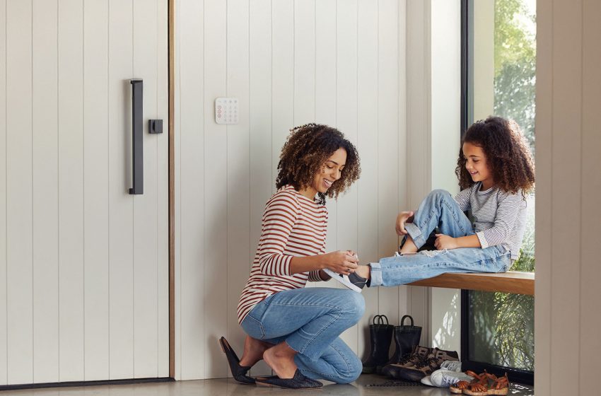  8 Of The Best Smart Home Gadgets For Minimalists